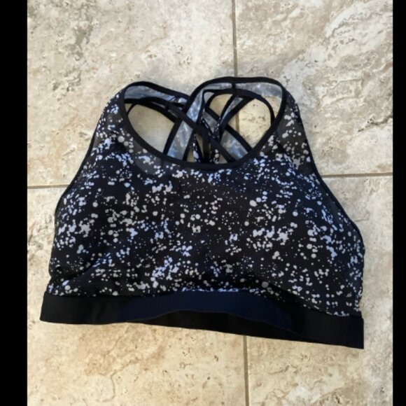 🎄Fabletics brand size 2X Sports Bra - Picture 1 of 3